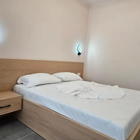 Lägenhet Paradise Bay Sarandë